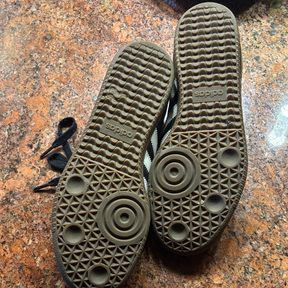 adidas Samba Black and White Low-Top Sneakers - Picture 2 of 3